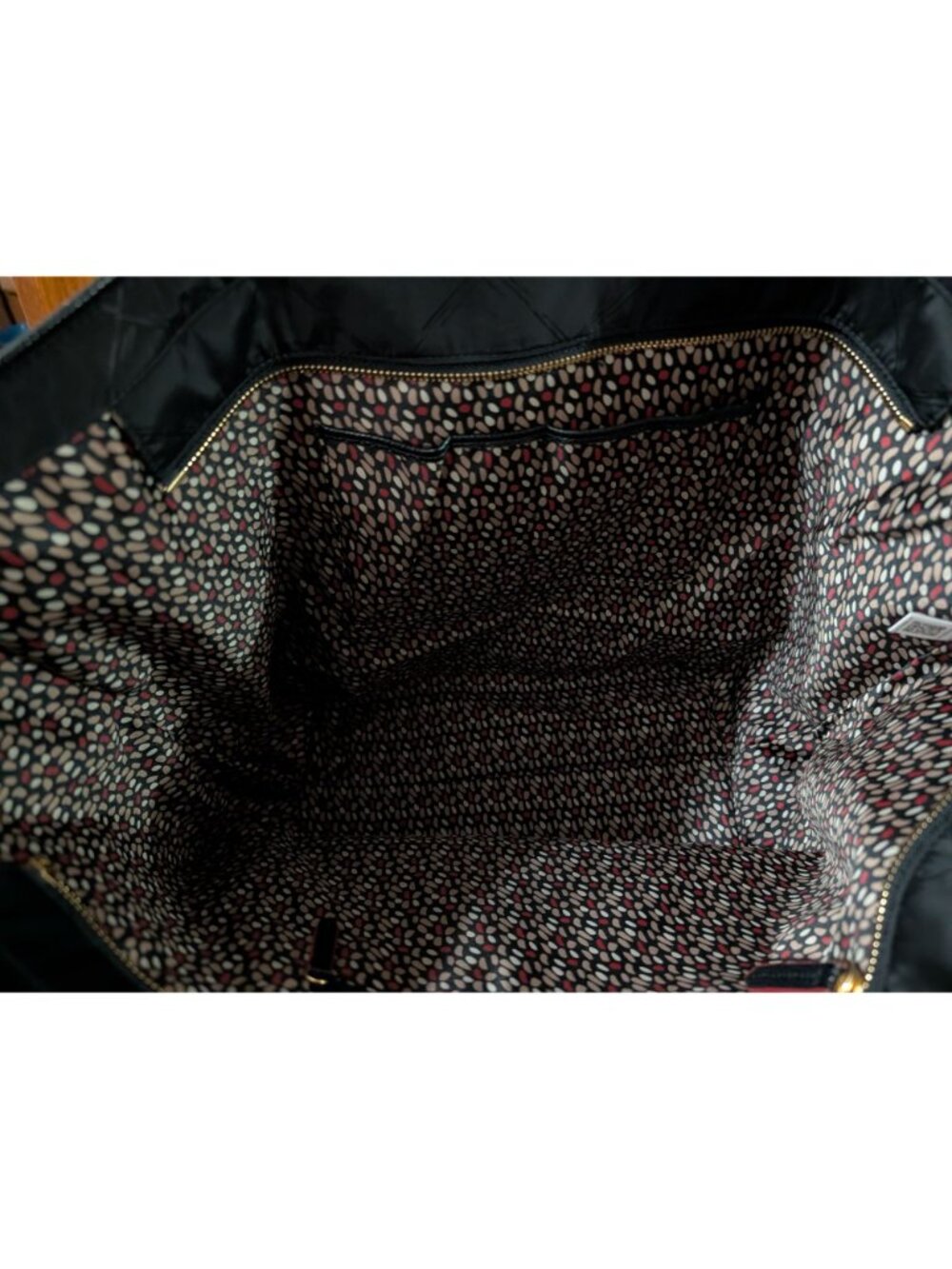 Vera Bradley Black Nylon Quilted Tote Bag With Printed Interior & Double Strap H - Picture 5 of 6